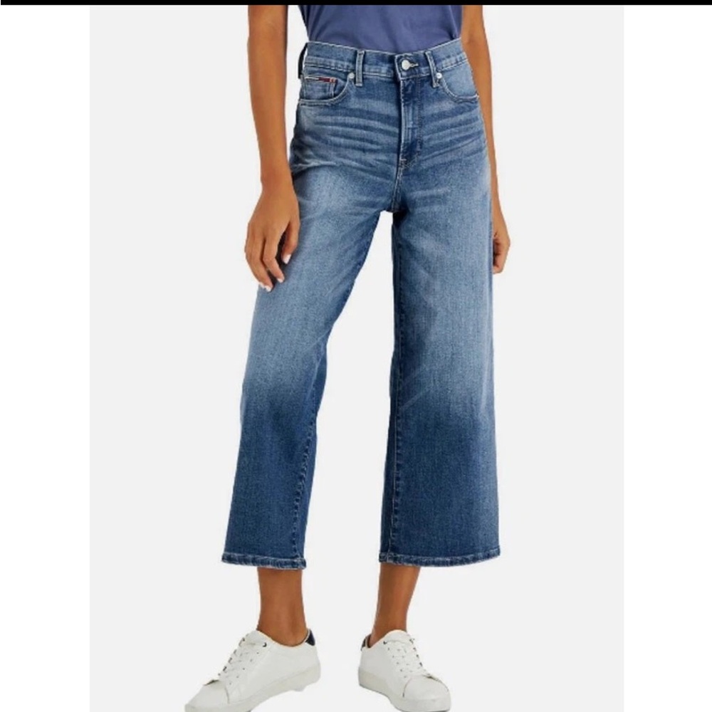 Tommy Hilfiger high rise wide leg crop size 6/w28 - NEW